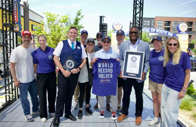 Tulsa Sets Guinness World Record With 3,596-Car Route 66 Centennial Parade